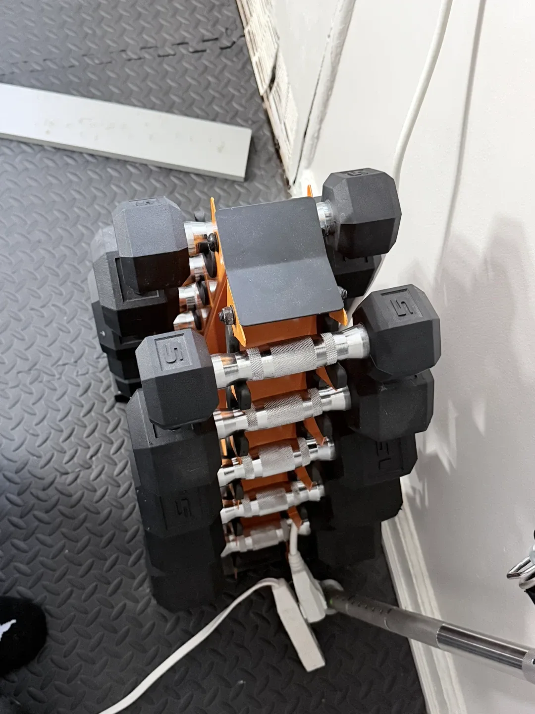 Hex Dumbbell Set with Rack image indicator(2)