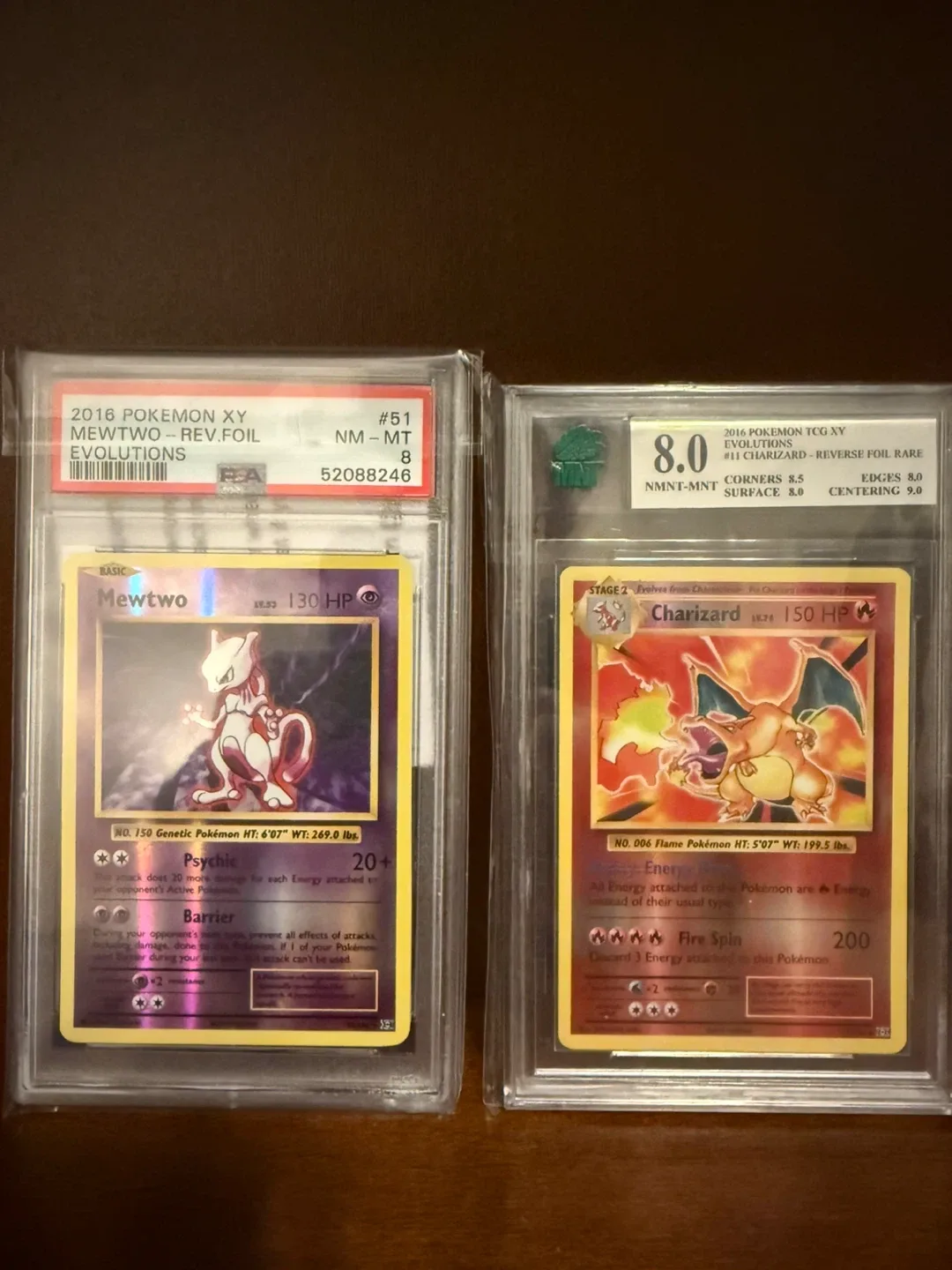 LOT OF 2*** Pokémon 2016 reverse Holo Charizard + Mewtwo 8