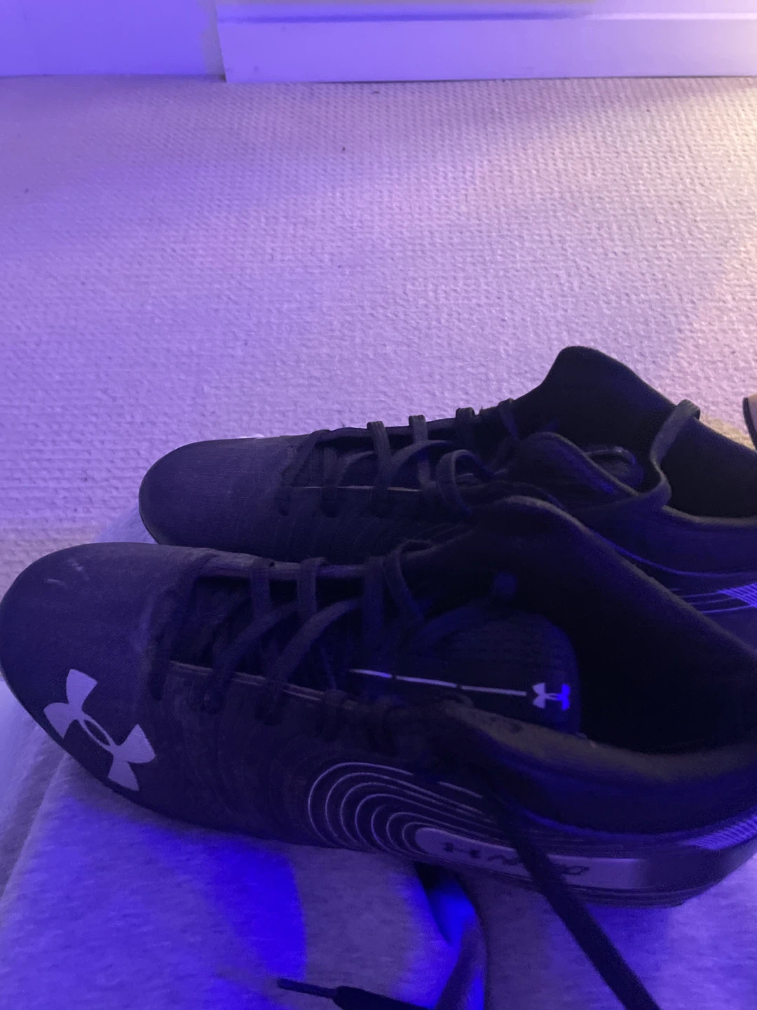 Football cleats size 10 men’s