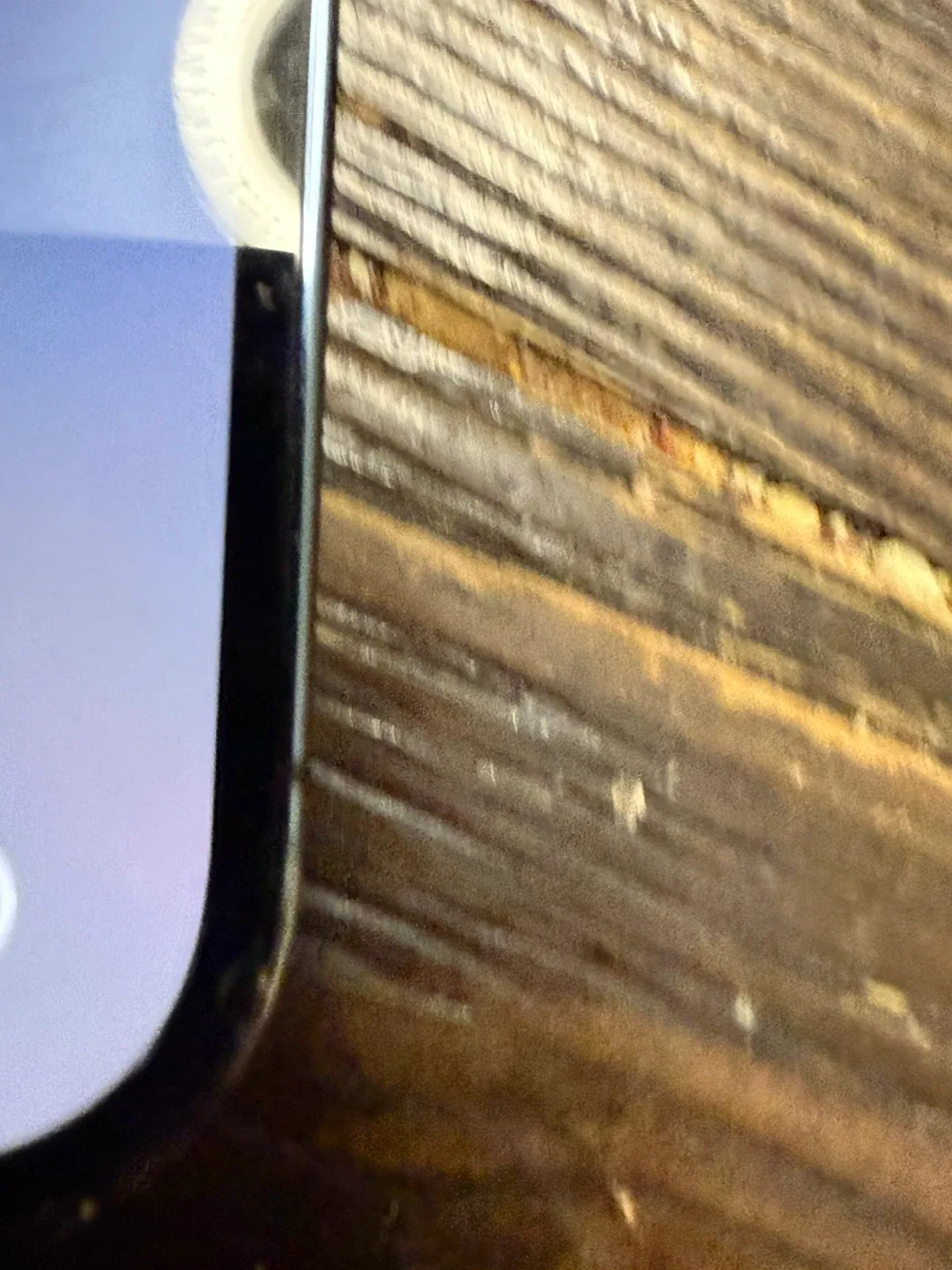 Cracked iPhone 14 Pro - Purple