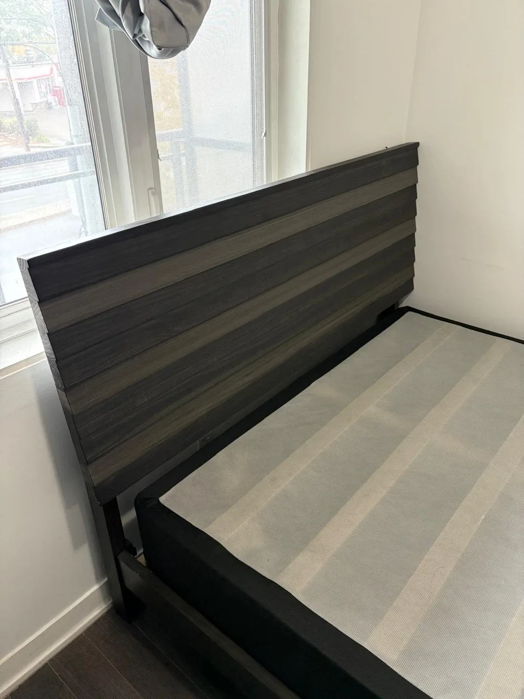 Queen Size Bed Frame image indicator(6)