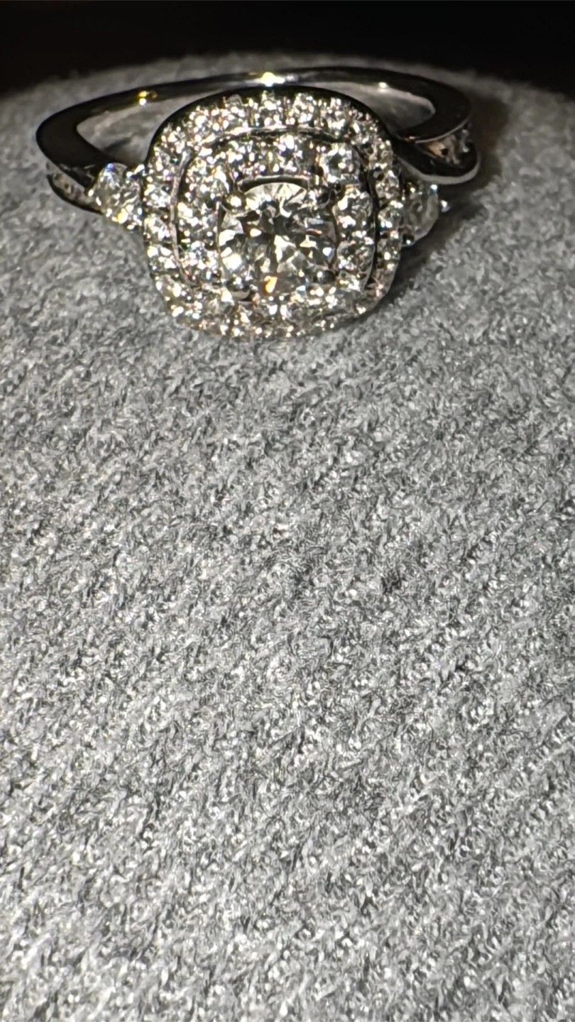 14k White Gold 1.25 CT Diamond Halo Engagement Ring - photo 4