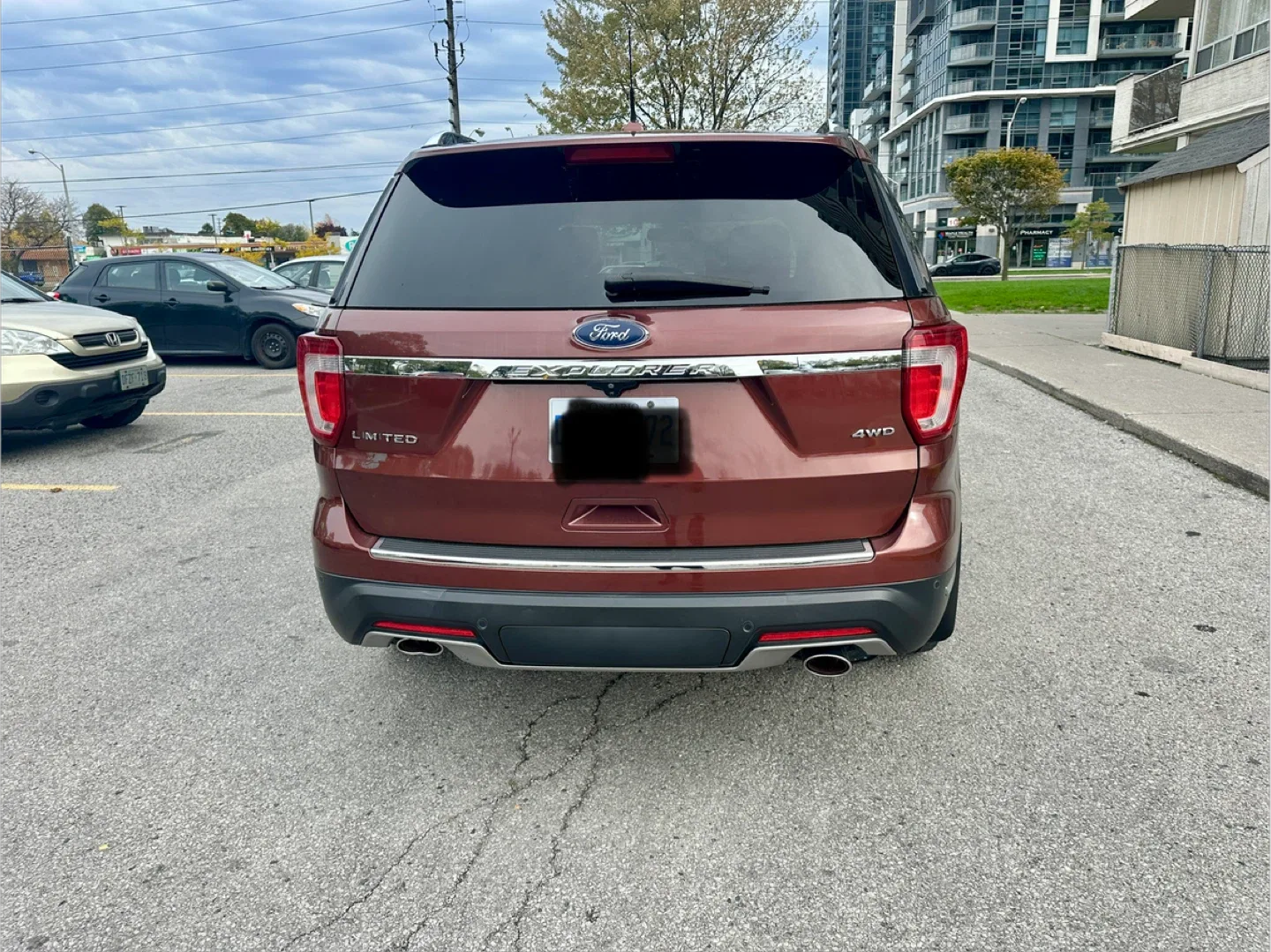 Ford Explorer Limited 4WD image indicator(5)