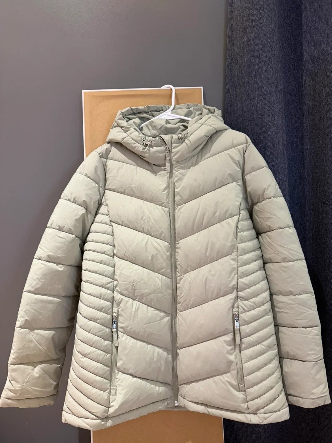 Tommy Hilfiger Puffer Jacket - L
