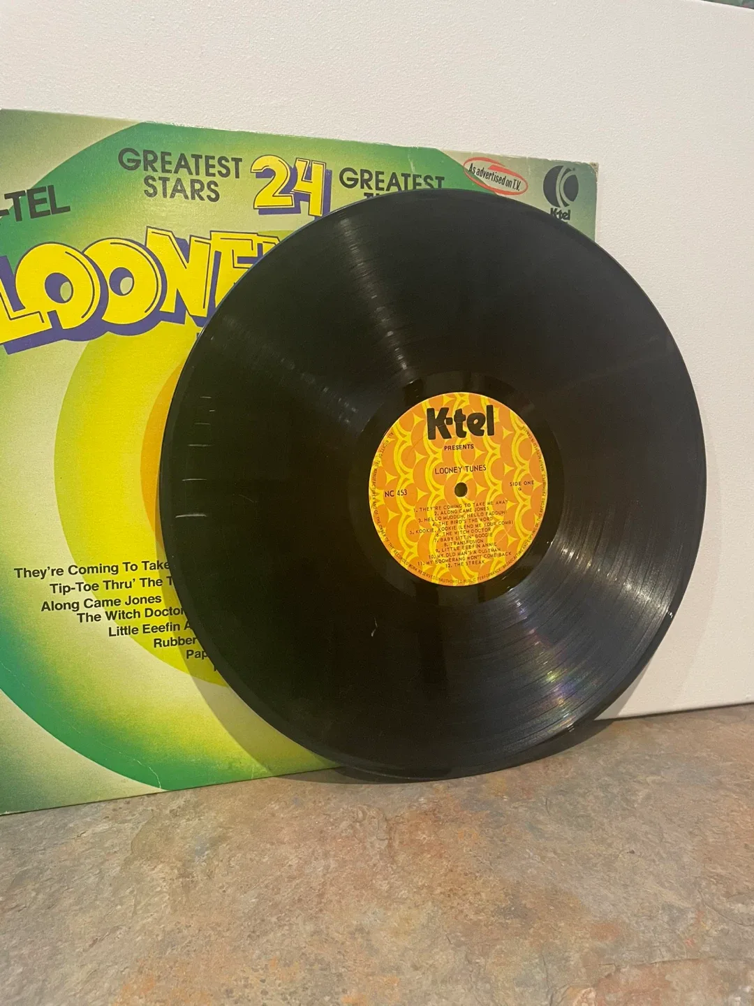 K-Tel compilation album “Looney Tunes” image indicator(3)
