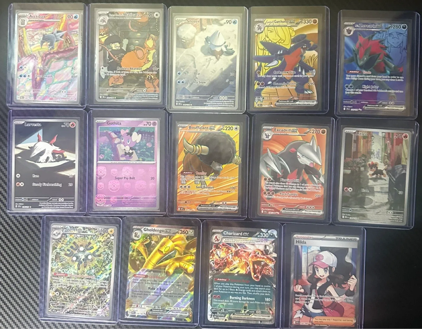 Pokémon Trading Cards - Assorted Collection image indicator(4)