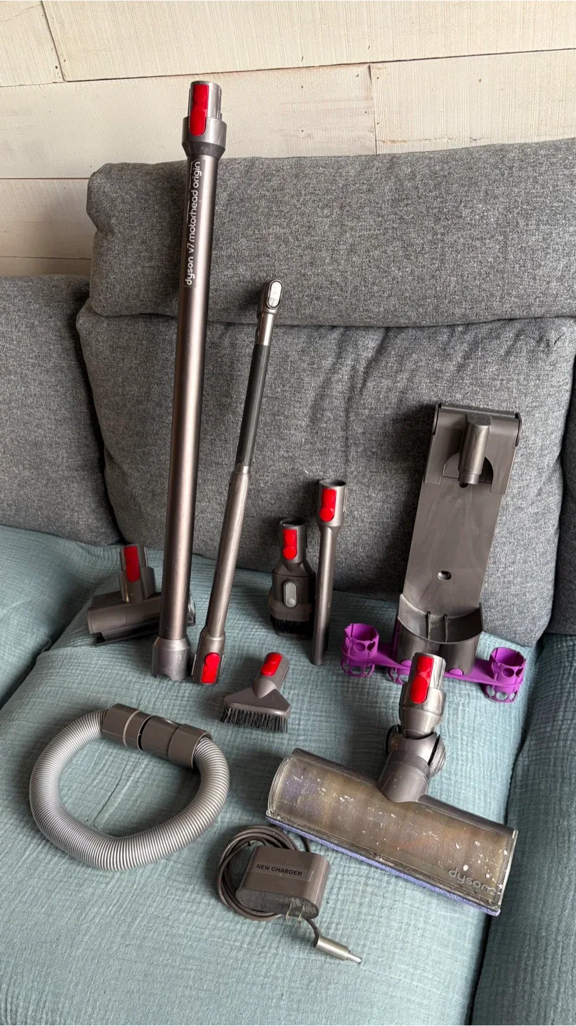 Dyson V7 attachments and brushes