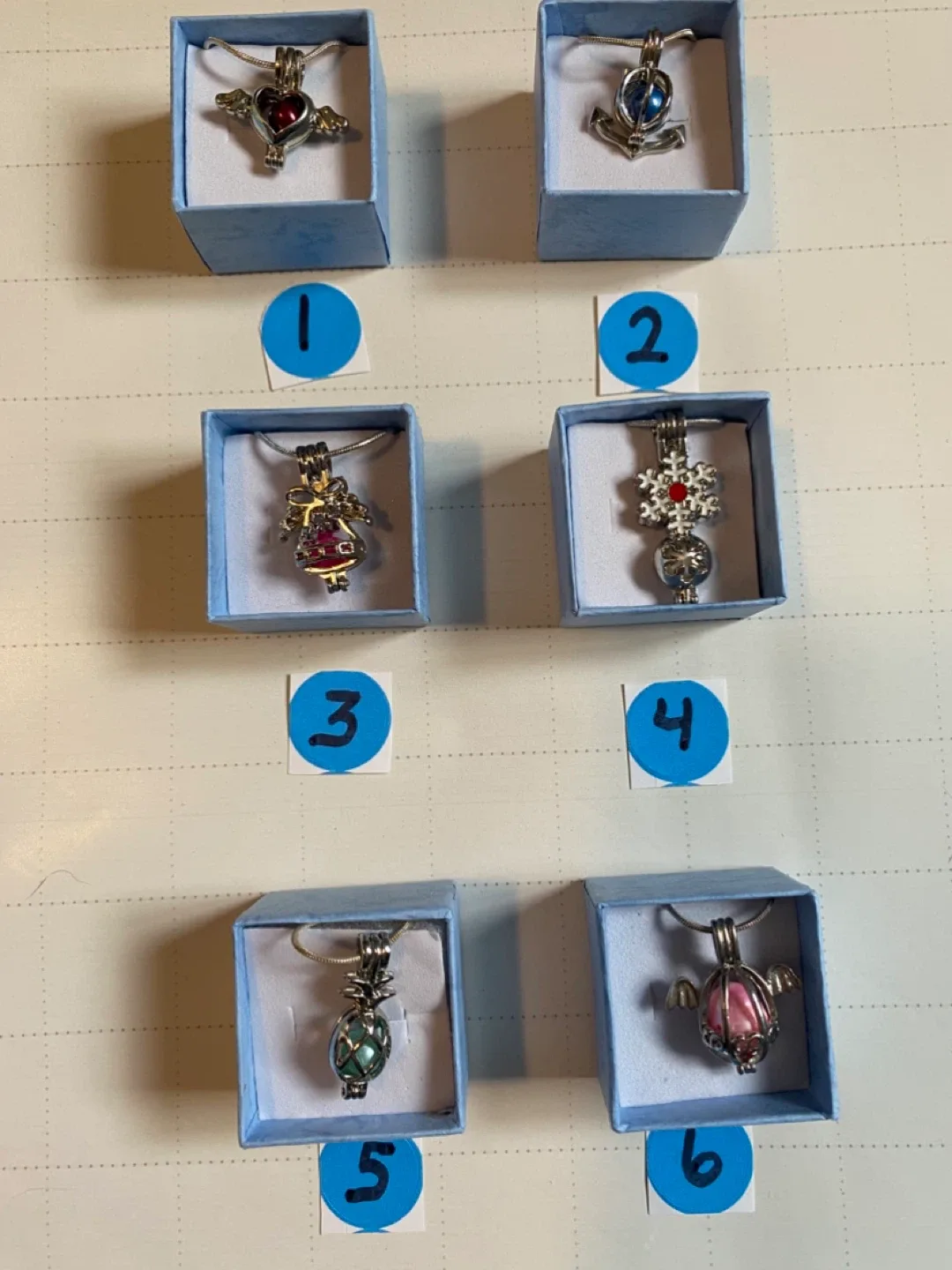 Pearl Cage Pendant Necklace( nice Christmas gilf)