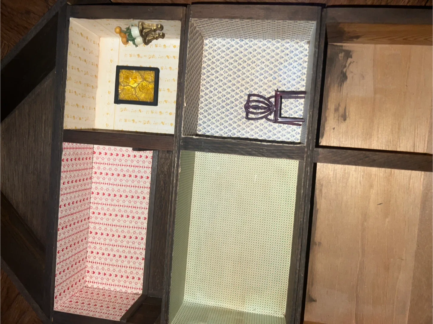 Vintage Wooden Dollhouse with Furniture #Cleanout image indicator(6)