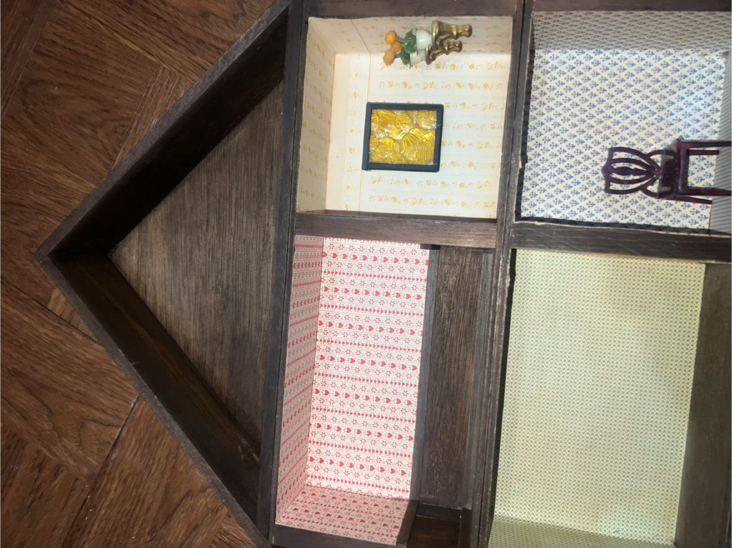 Vintage Wooden Dollhouse with Furniture #Cleanout image indicator(7)