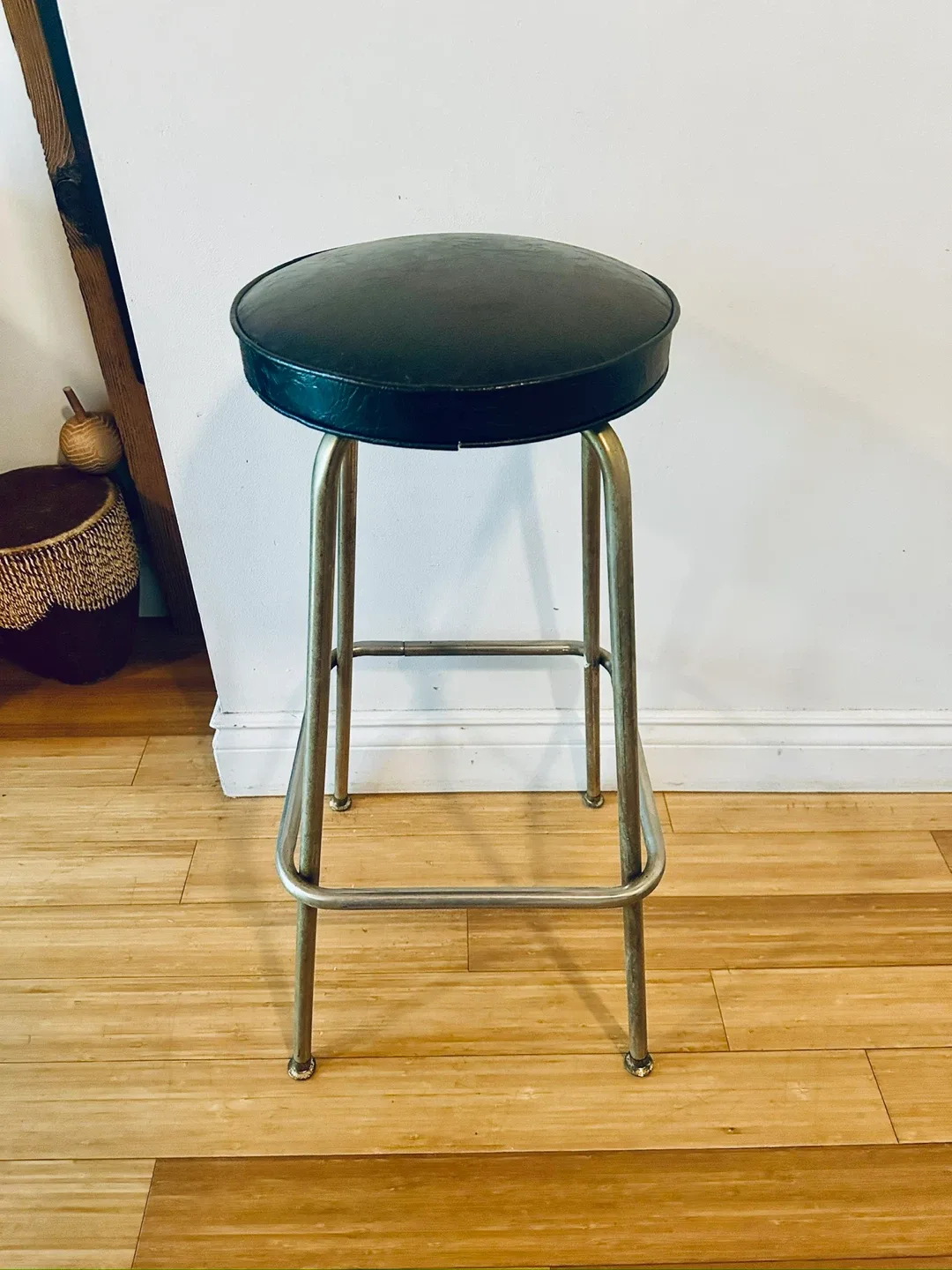 VINTAGE MCM BAR HEIGHT KITCHEN ISLAND STOOL