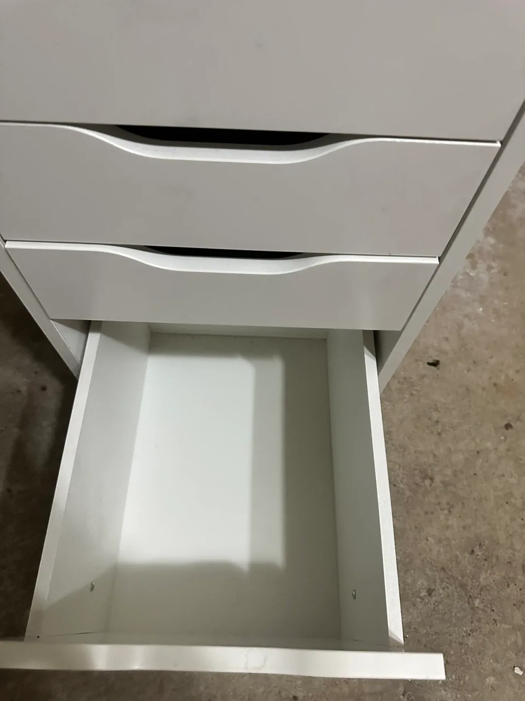 IKEA Alex White Drawer Unit image indicator(6)