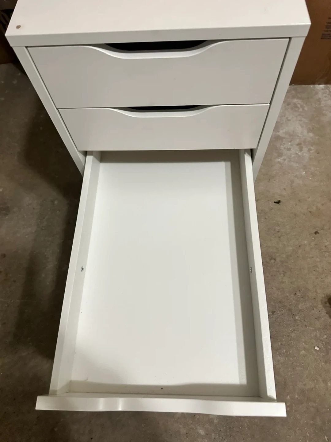 IKEA Alex White Drawer Unit image indicator(7)