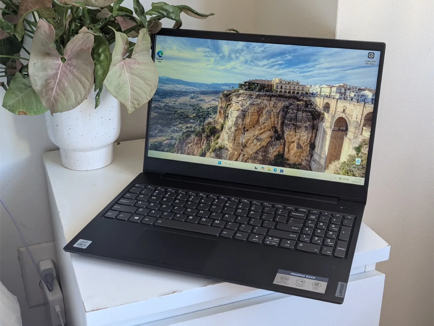 Lenovo IdeaPad S340 Laptop / i5-10th Gen / 12Gb RAM / 500Gb SSD