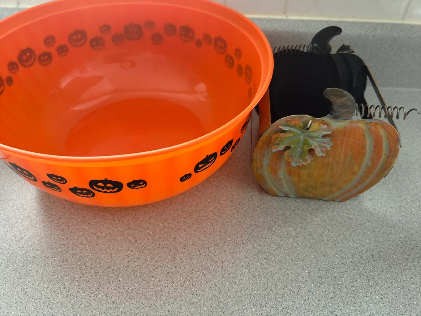 Halloween Orange Bowl & decorative pumpkin # cleanout