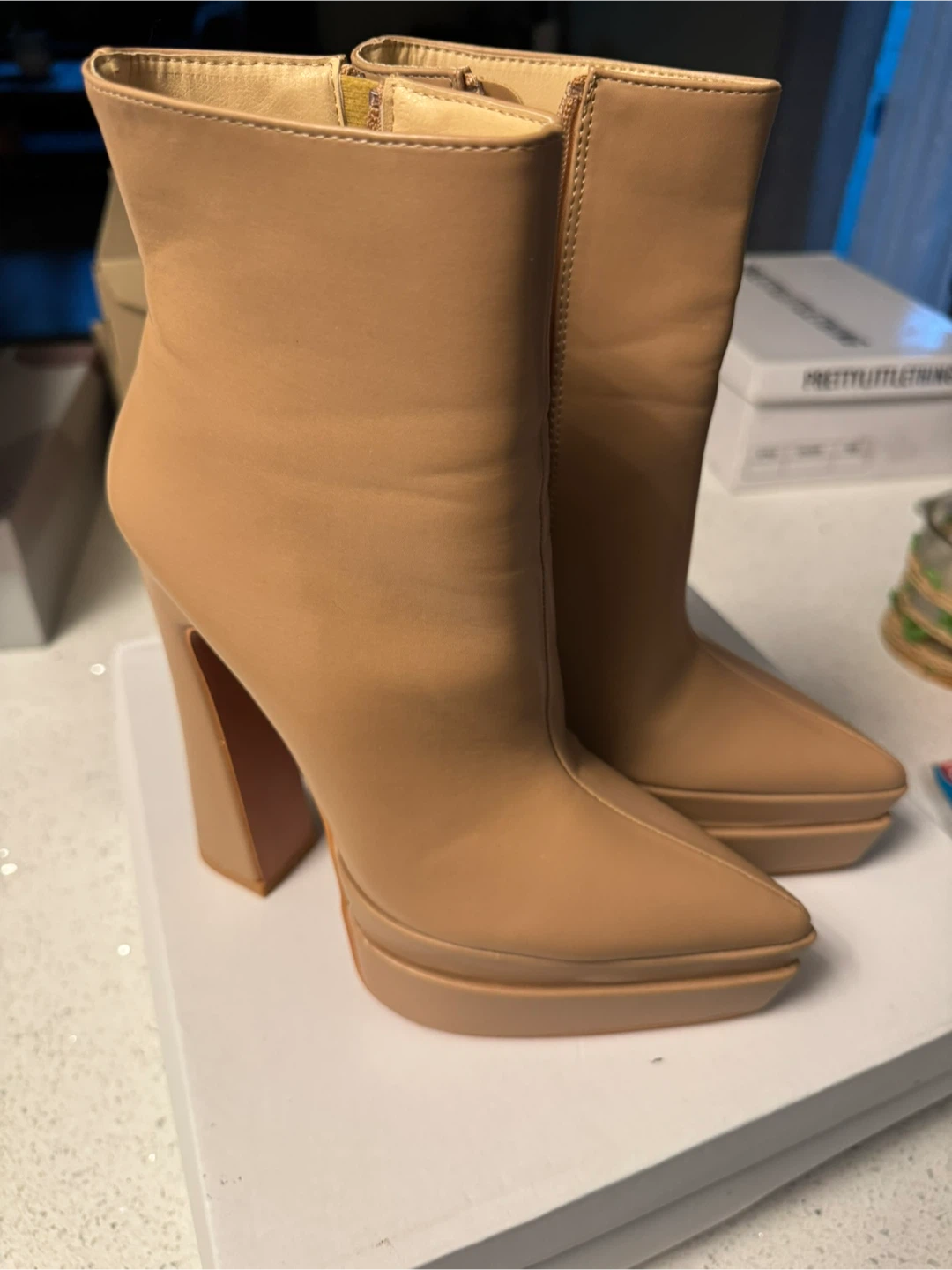 PrettyLittleThing Platform Boots - Size 6 - photo 3