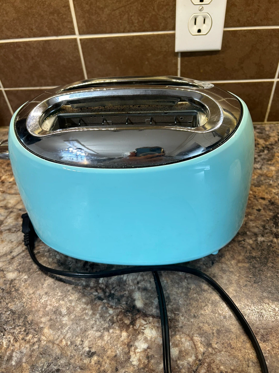 Brentwood 2-Slice Toaster - Light Blue - photo 2
