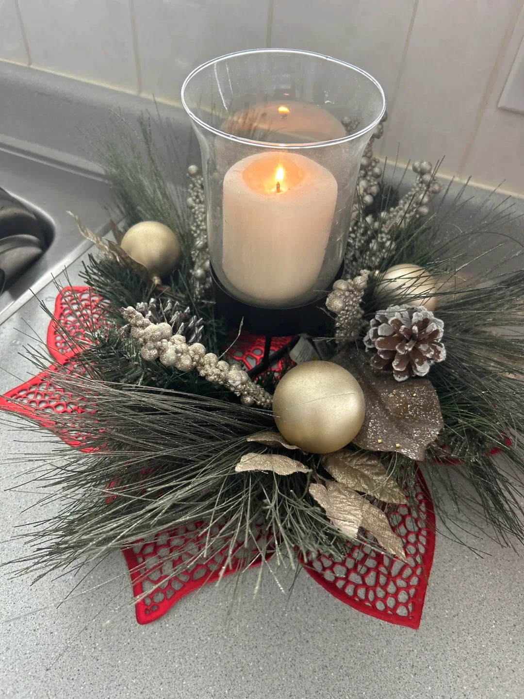 Festive Holiday Candle Centrepiece.# cleanout