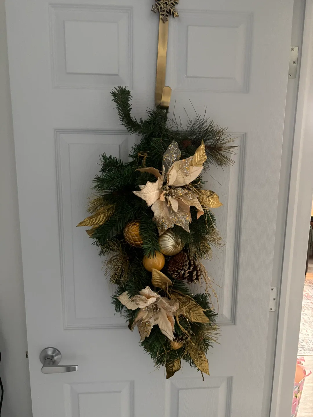 Christmas Swag Decoration image indicator(3)