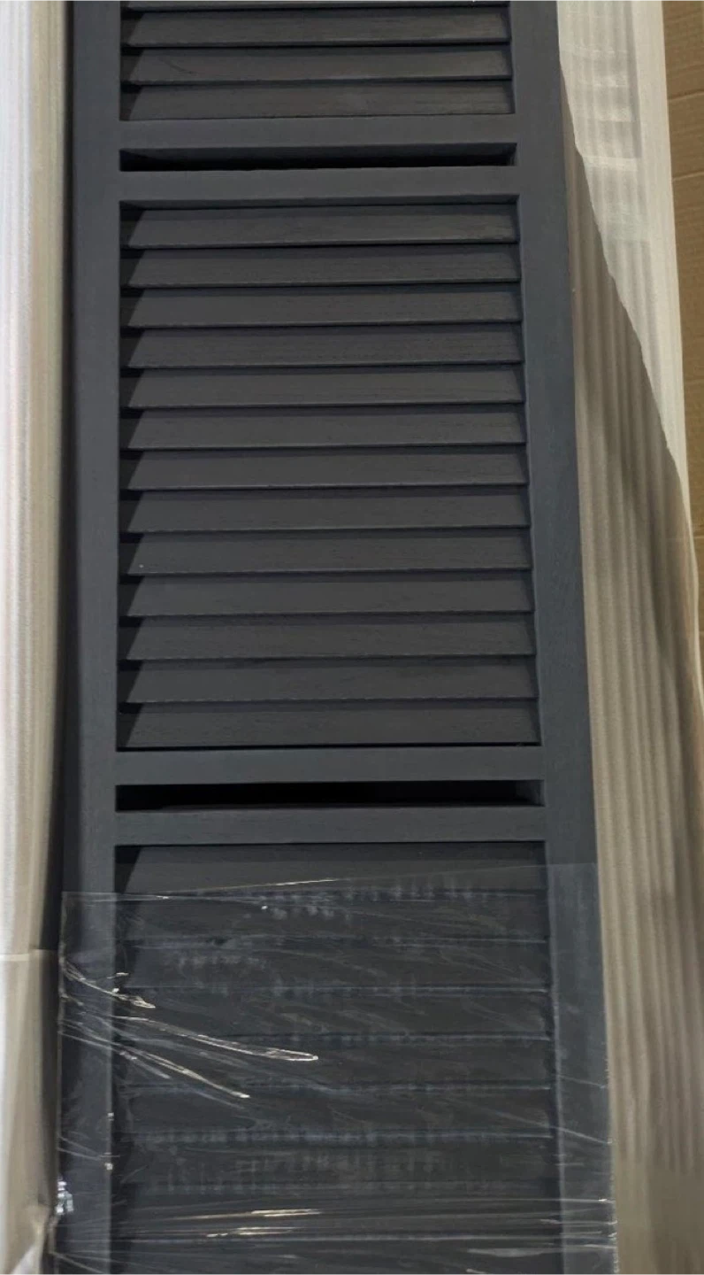 New in Box 6-Panels Room Divider w/ Shelves - photo 3