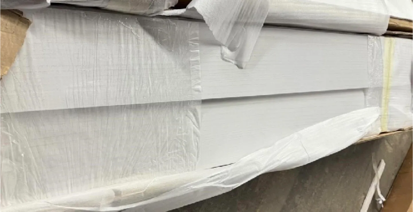 New in Box Room Divider w/ Shelves, 6 Panels, White