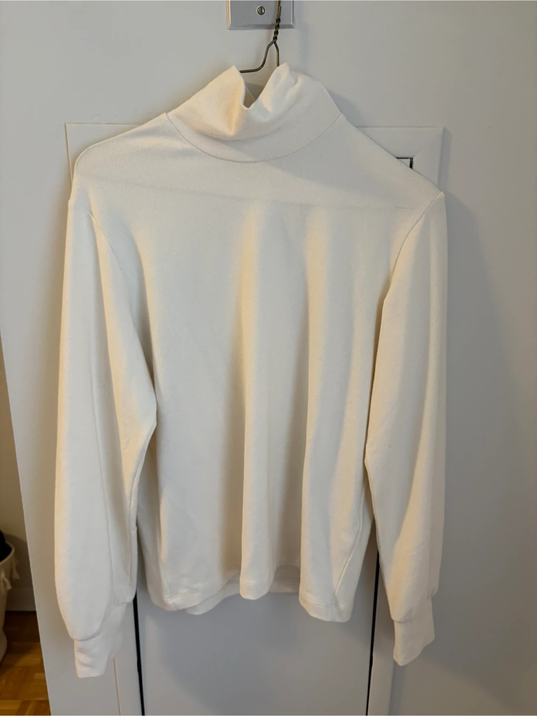 Uniqlo turtle neck sweaters - Size XS - photo 2