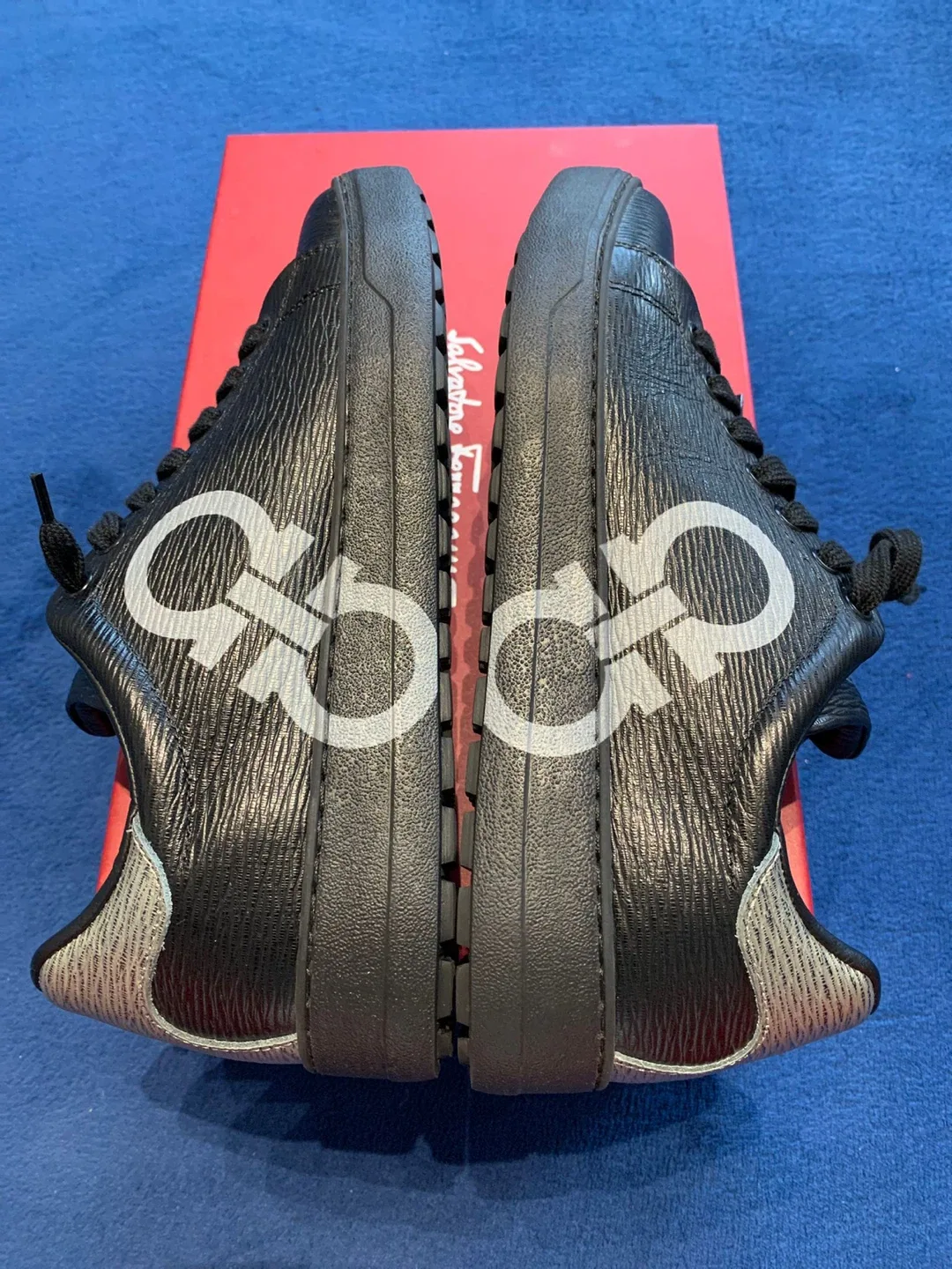 Salvatore Ferragamo Nero Calf Sneakers - Size 6M image indicator(5)