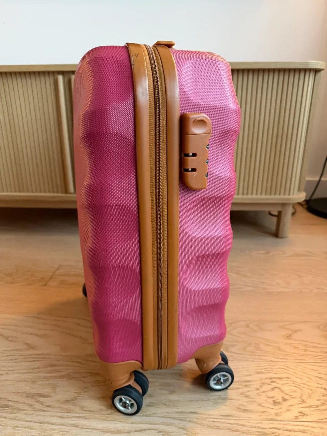 WITTCHEN Pink Carry-on Suitcase image indicator(3)