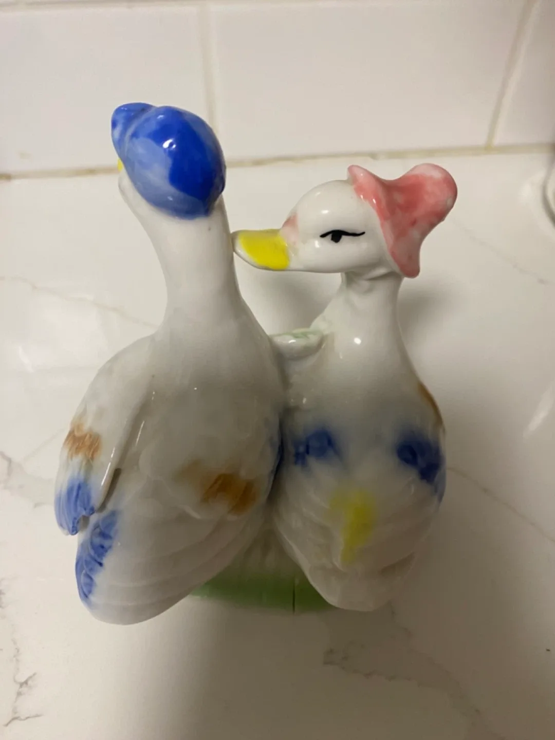 Ceramic Duck Figurine image indicator(2)