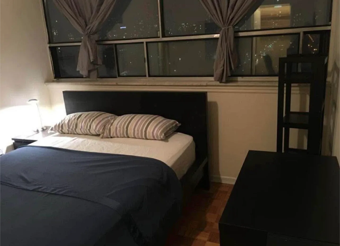 1 Master Bedroom - Apartment image indicator(2)