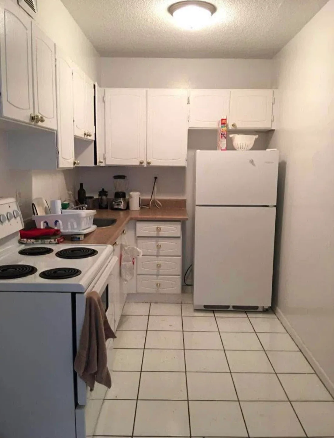 1 Master Bedroom - Apartment image indicator(5)