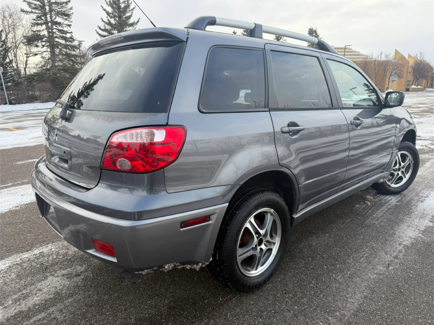 2006 Mitsubishi Outlander Limited - photo 3