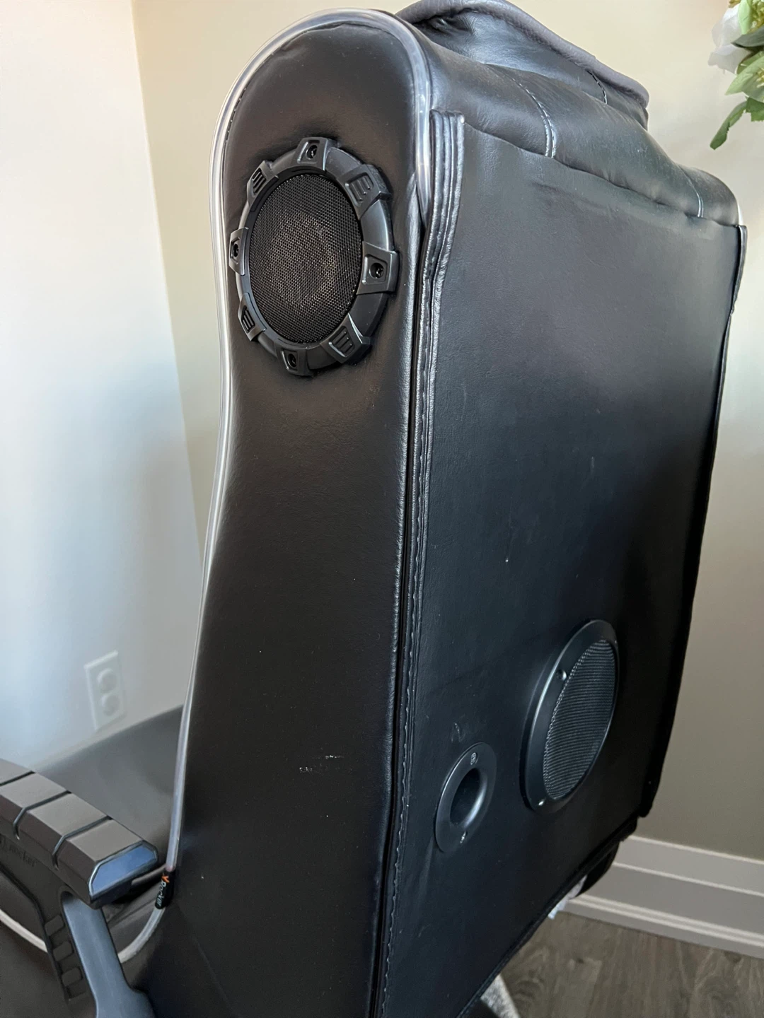 X Rocker Black Gaming Chair - photo 3