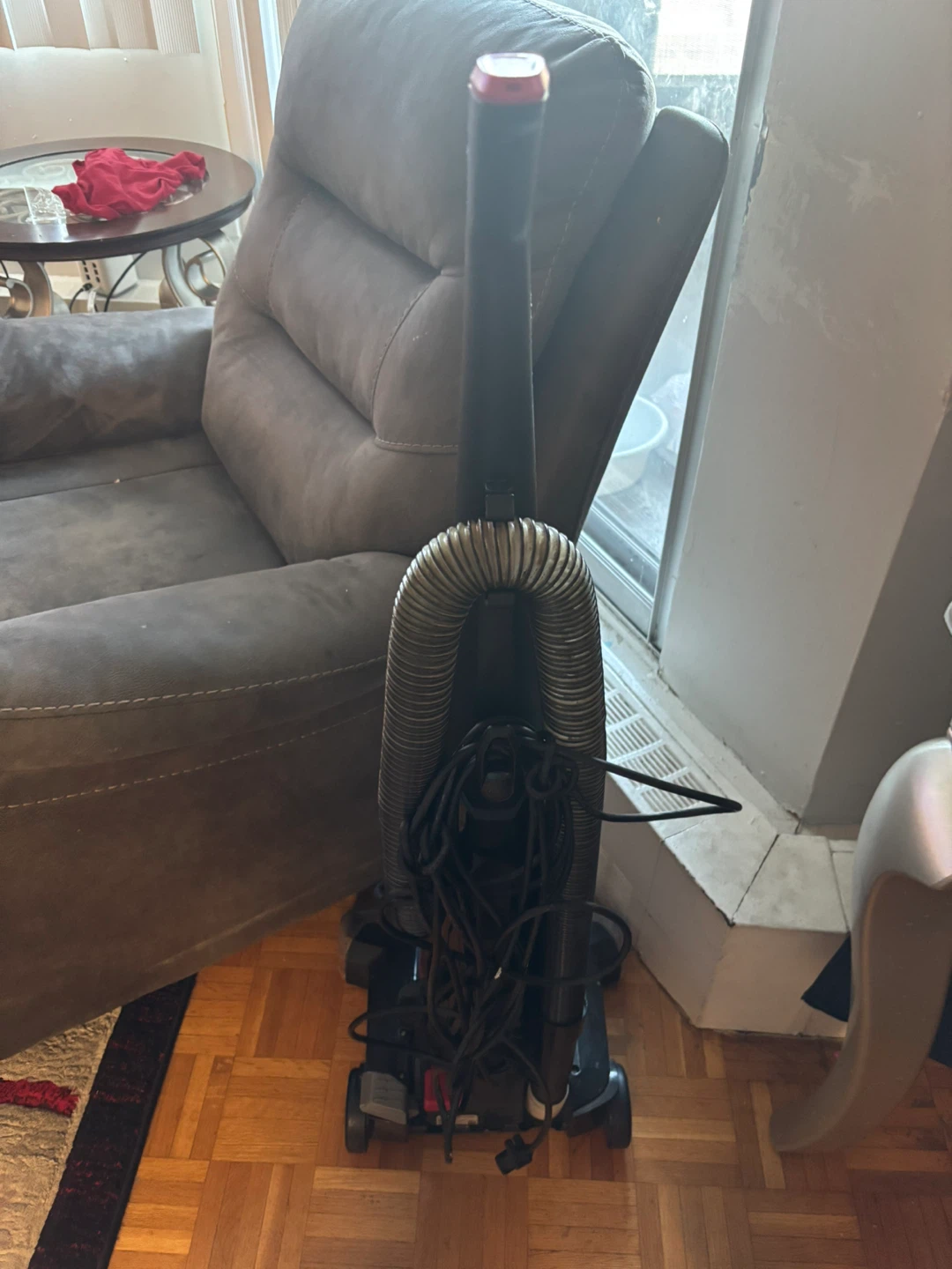 Bissell PowerForce Helix Vacuum - photo 2
