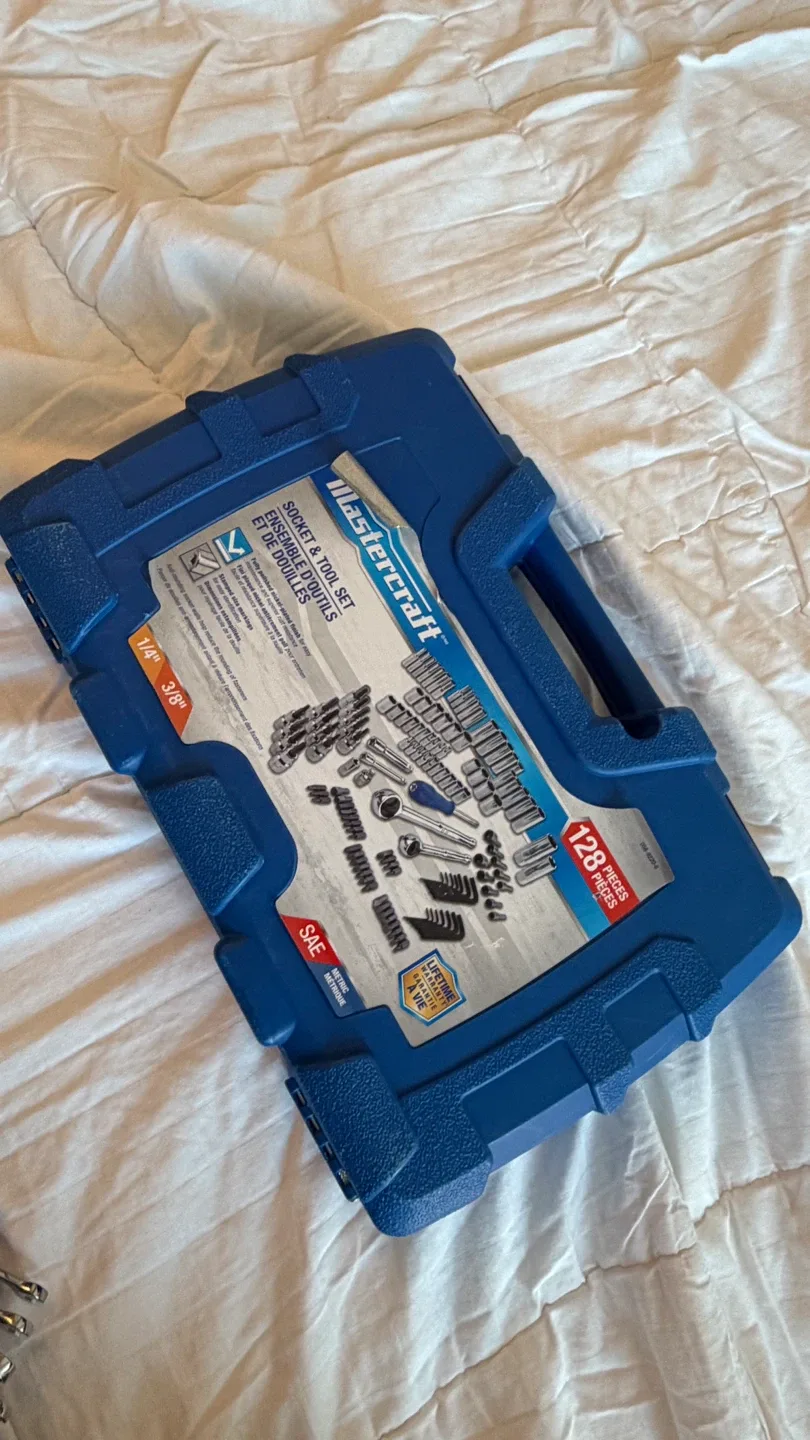 Mastercraft Socket & Tool Set 128 Pieces + Wrenches image indicator(8)