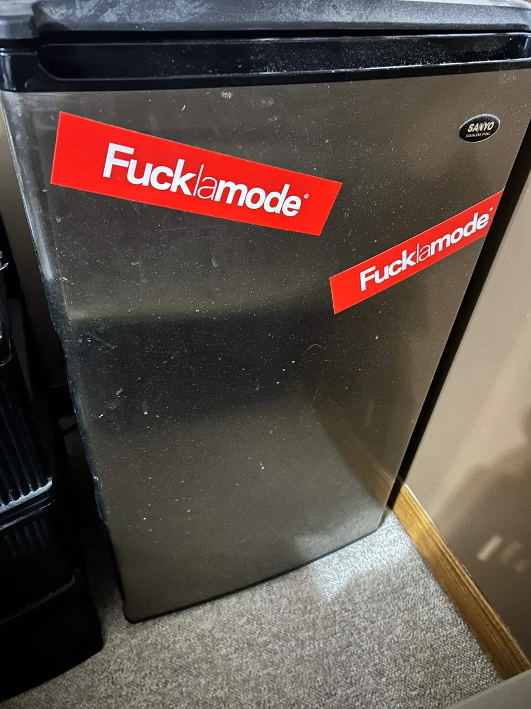 Sanyo Mini Fridge - Stainless Steel