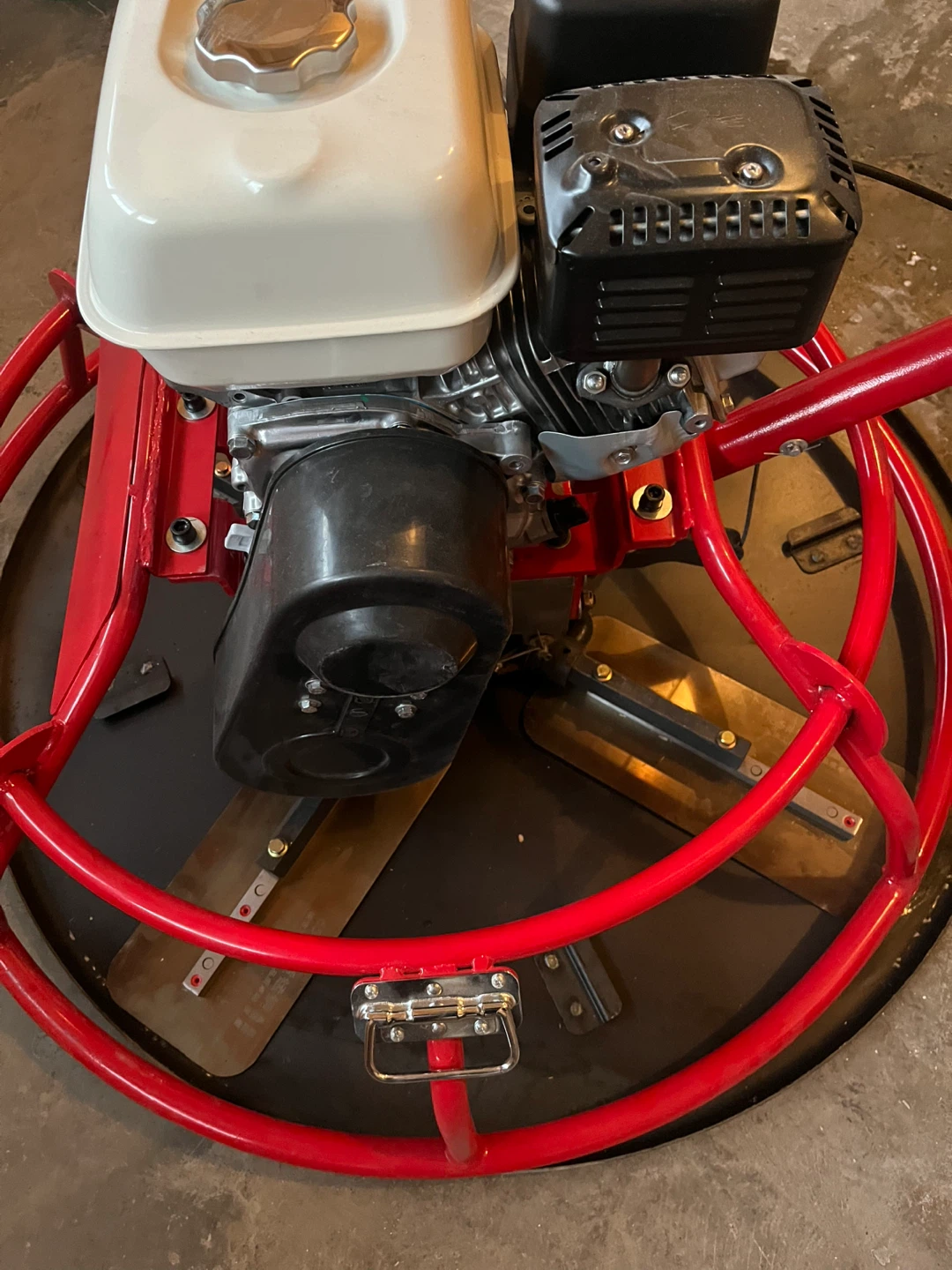 Honda GX160 Power Trowel - photo 2