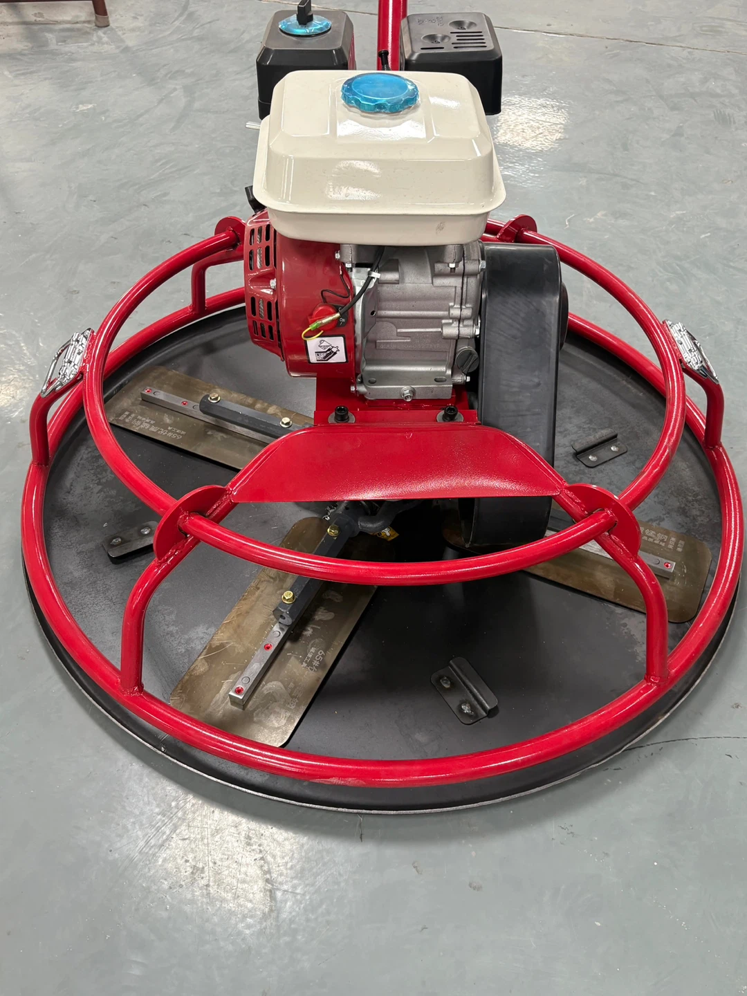 Honda GX160 Power Trowel - photo 5