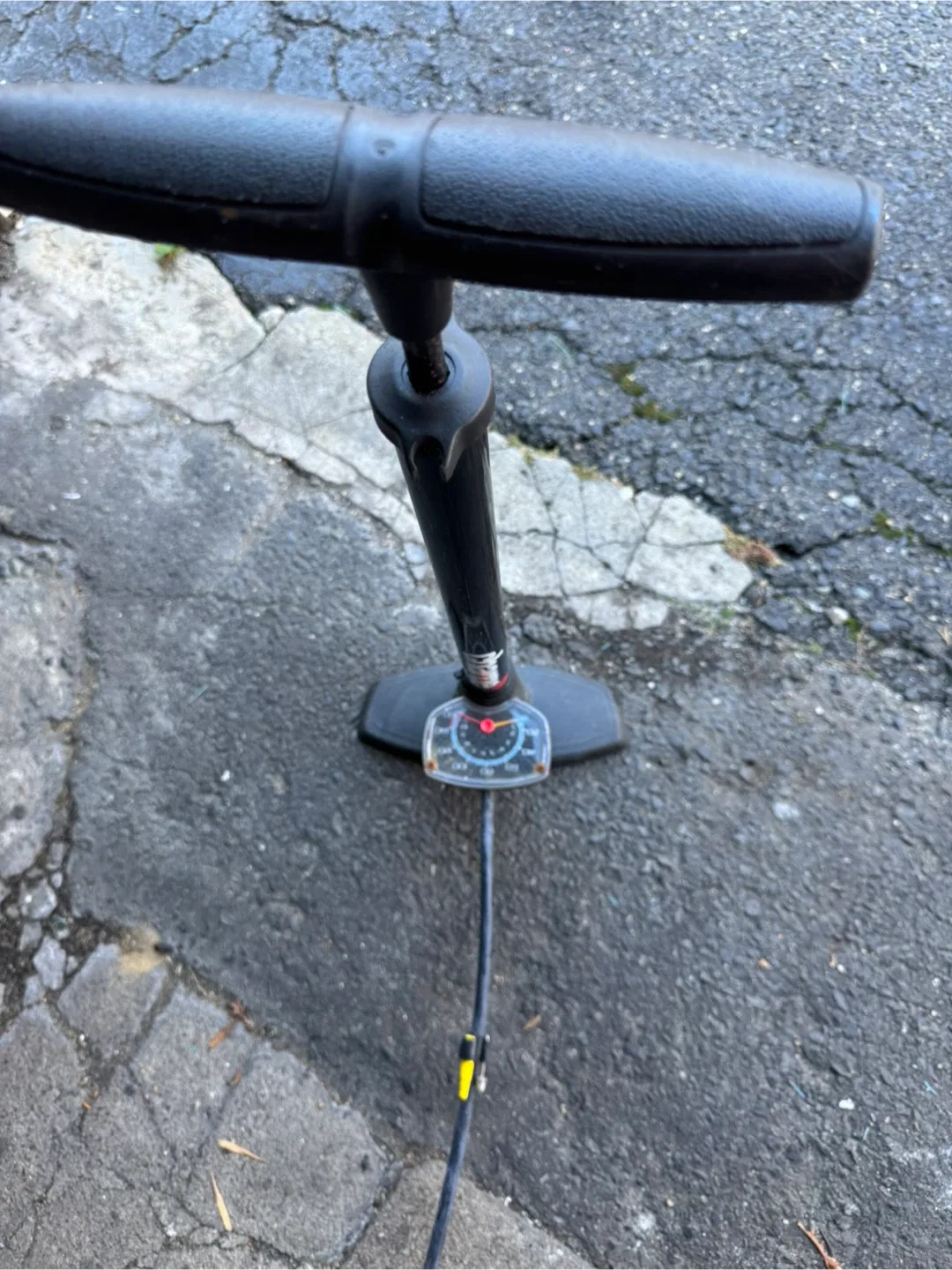 Glade Bike Pump image indicator(3)