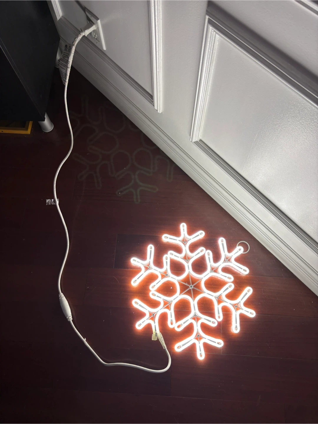 Snowflake Neon Light, 17 inches