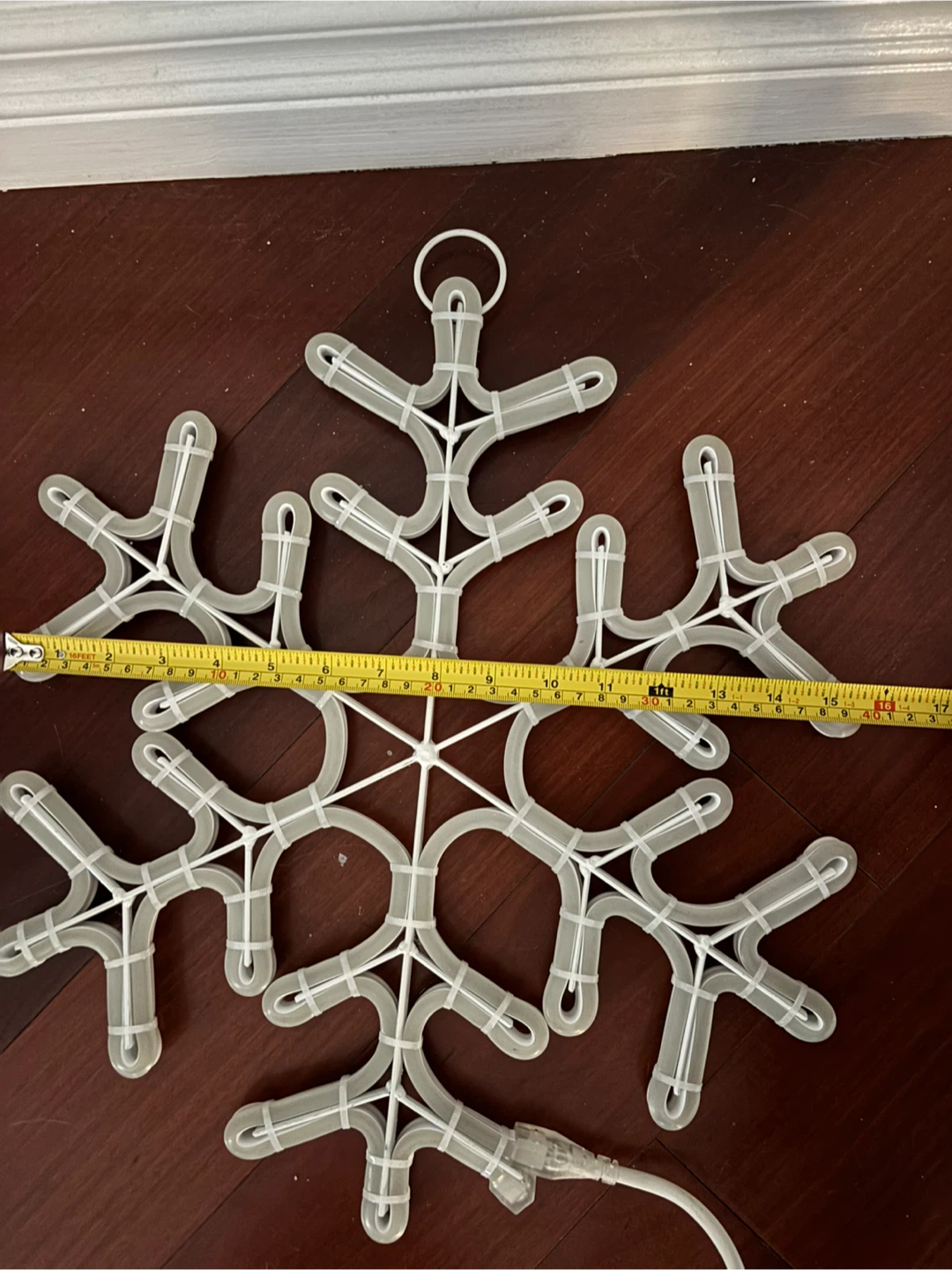 Snowflake Neon Light, 17 inches - photo 2