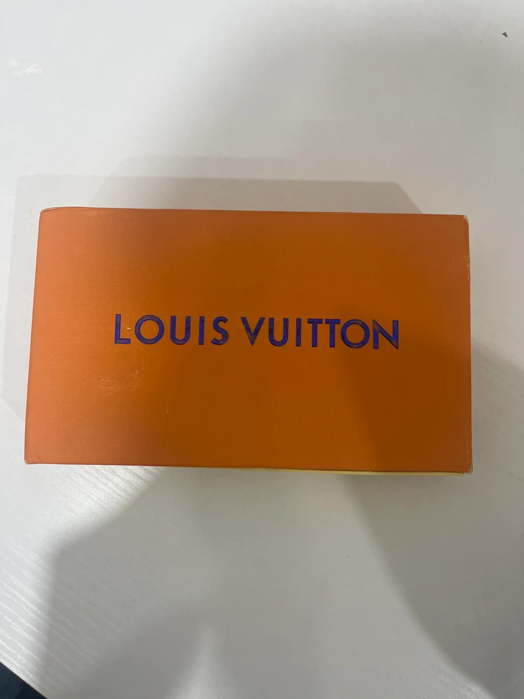 Louis Vuitton Lockme II Wallet !!NEED GONE ASAP!!