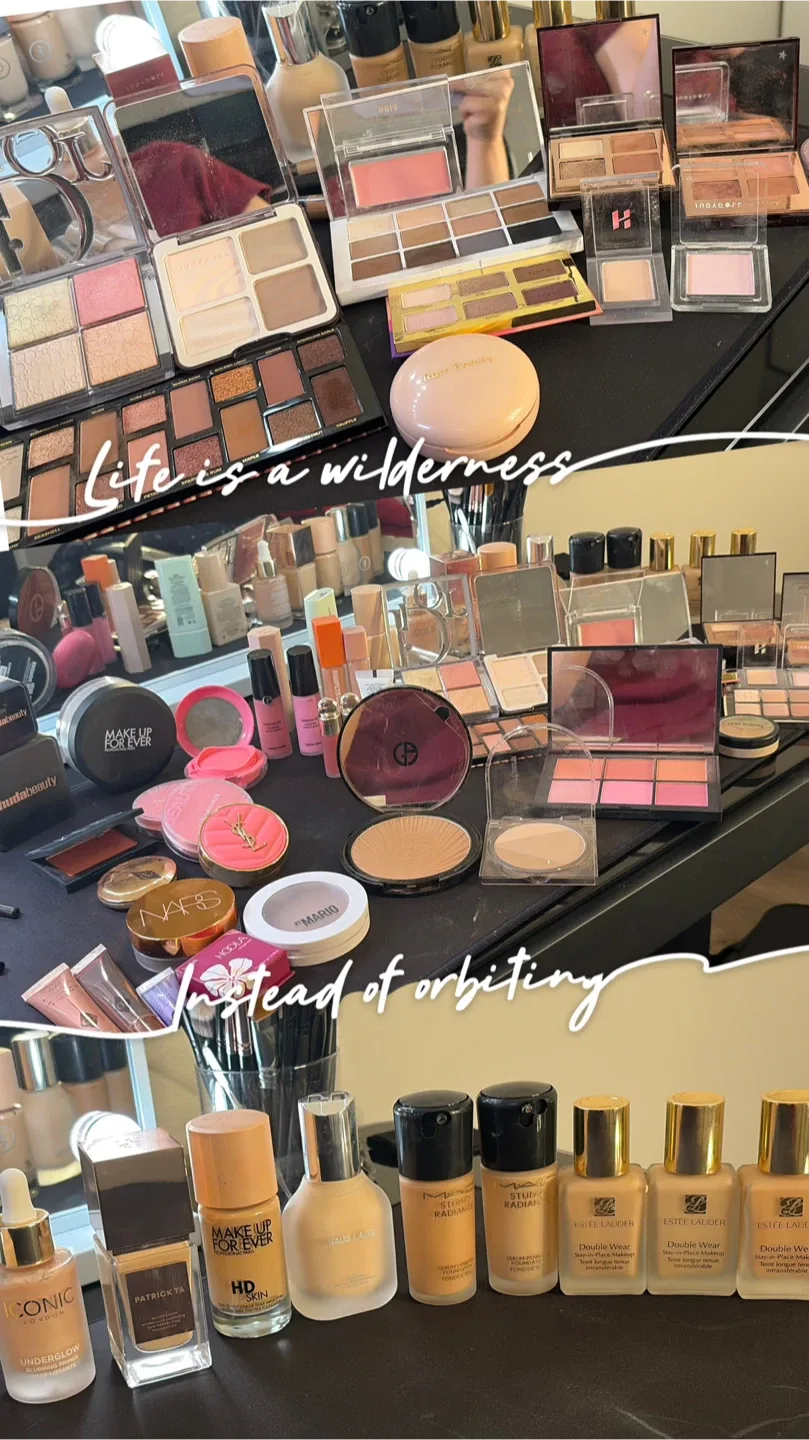 🎄 Holiday Makeup Special — Only $45! image indicator(2)