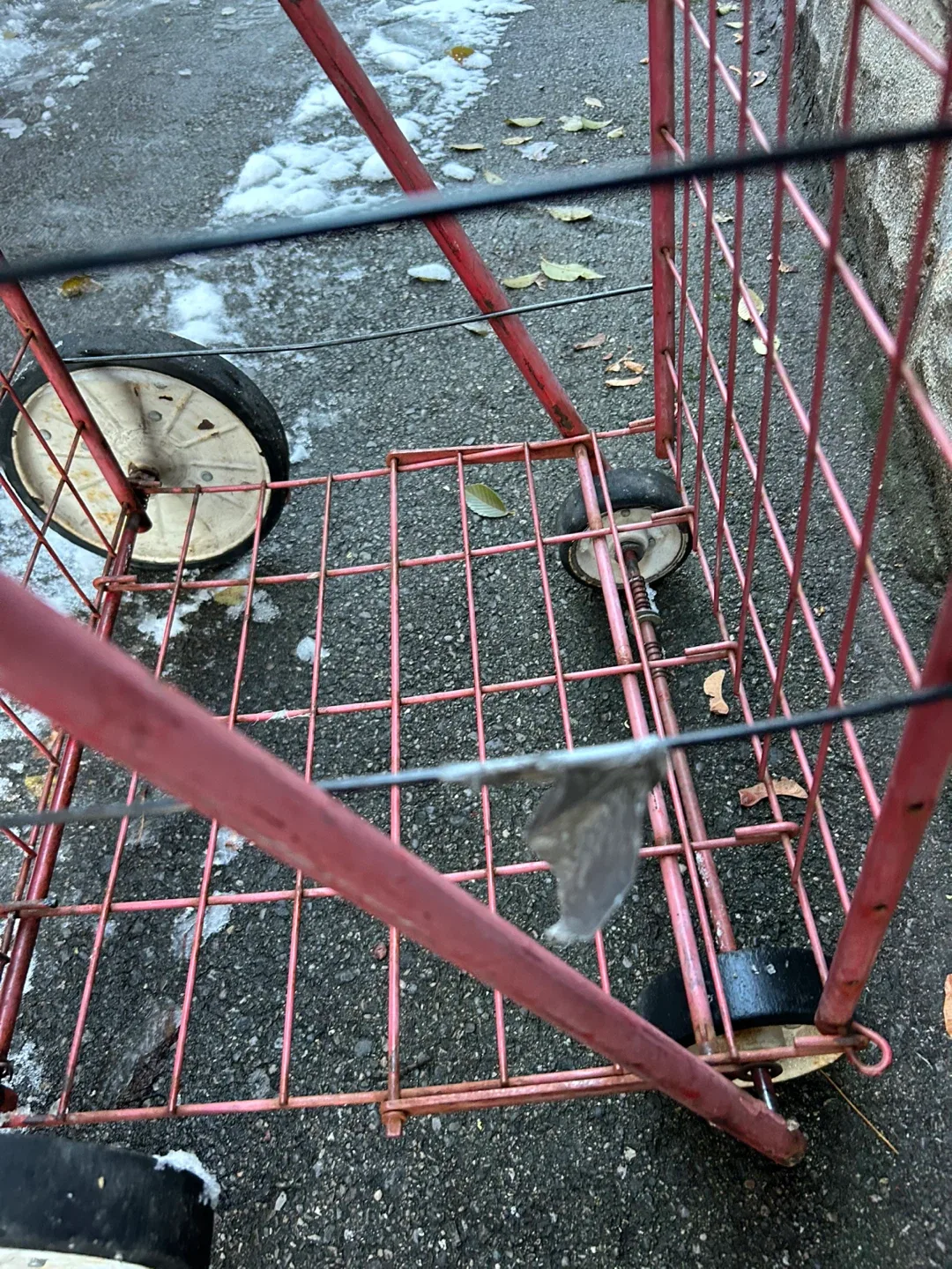 $4.00 Vintage Metal Bundle Buggy Shopping Cart Donlands O'Connor image indicator(2)