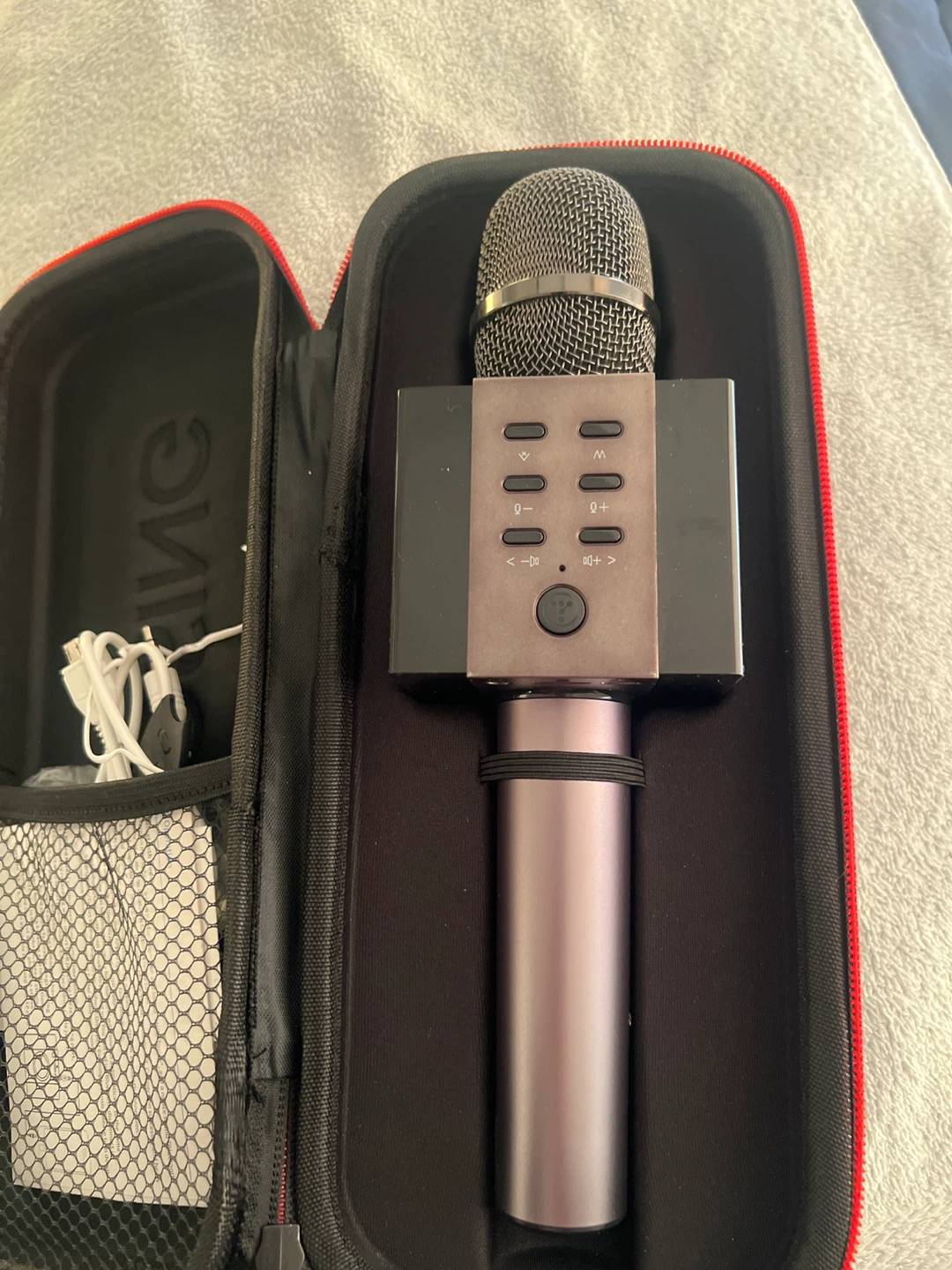 Wireless Karaoke Microphone with Case