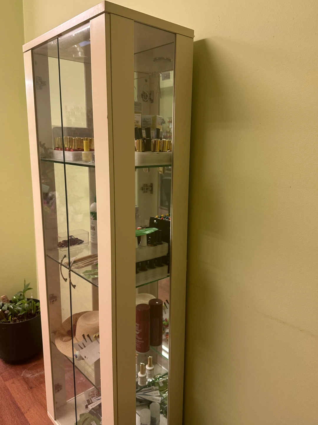 Display Cabinet - Glass Door