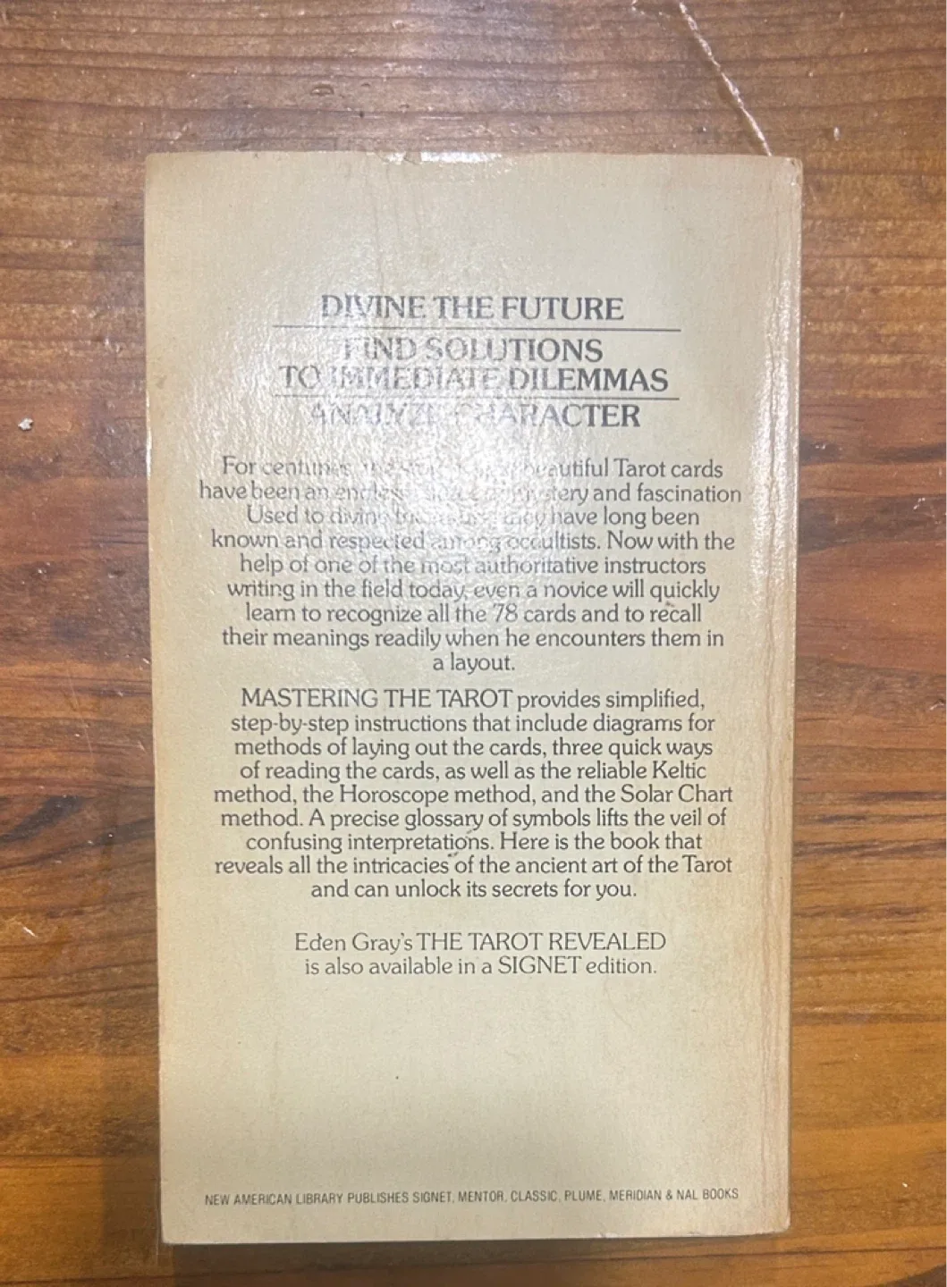 Vintage RARE Tarot Book - Mastering the Tarot by Eden Gray image indicator(2)