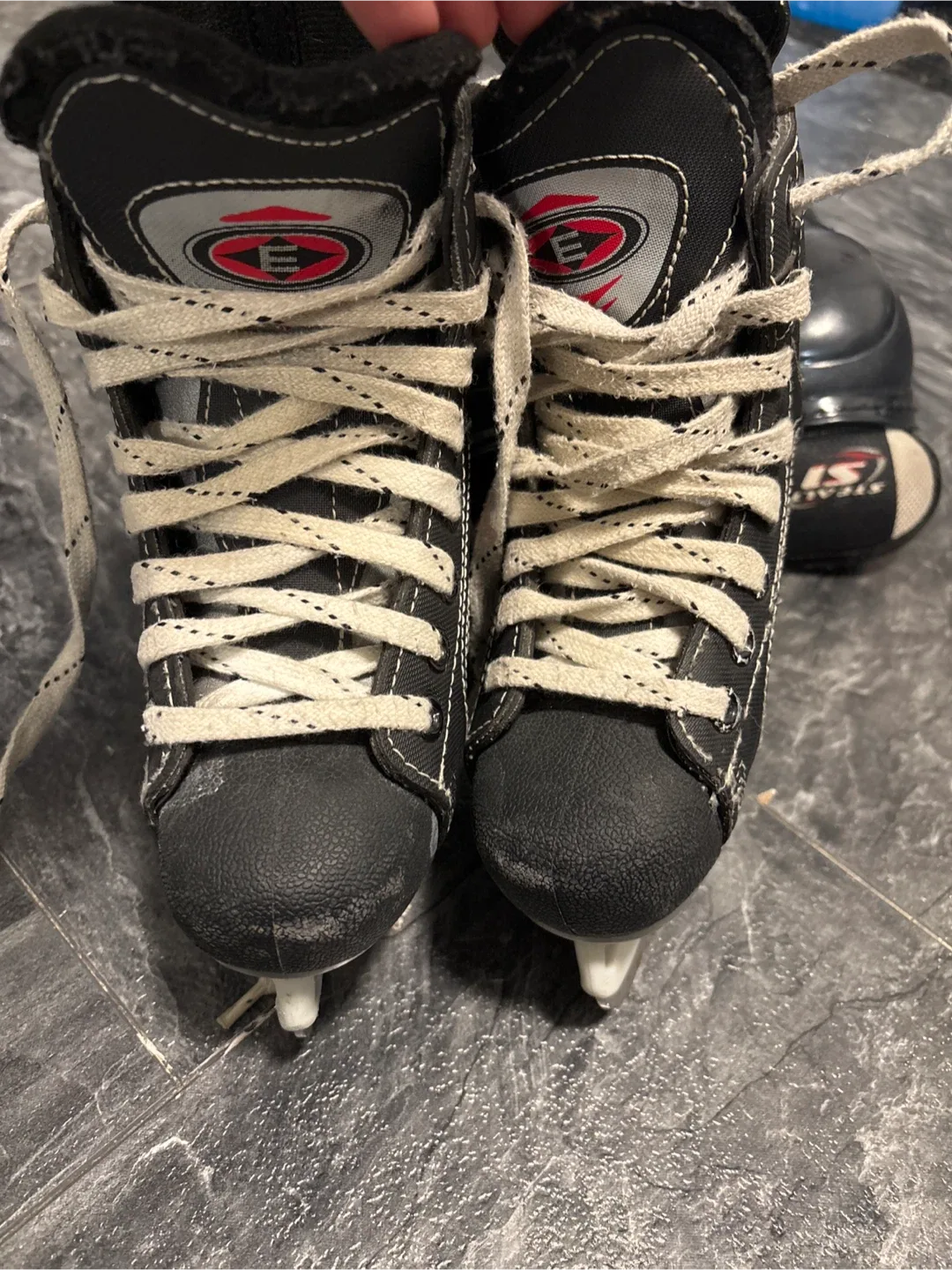 Easton Youth Hockey Skates - Size Y12.5 image indicator(3)