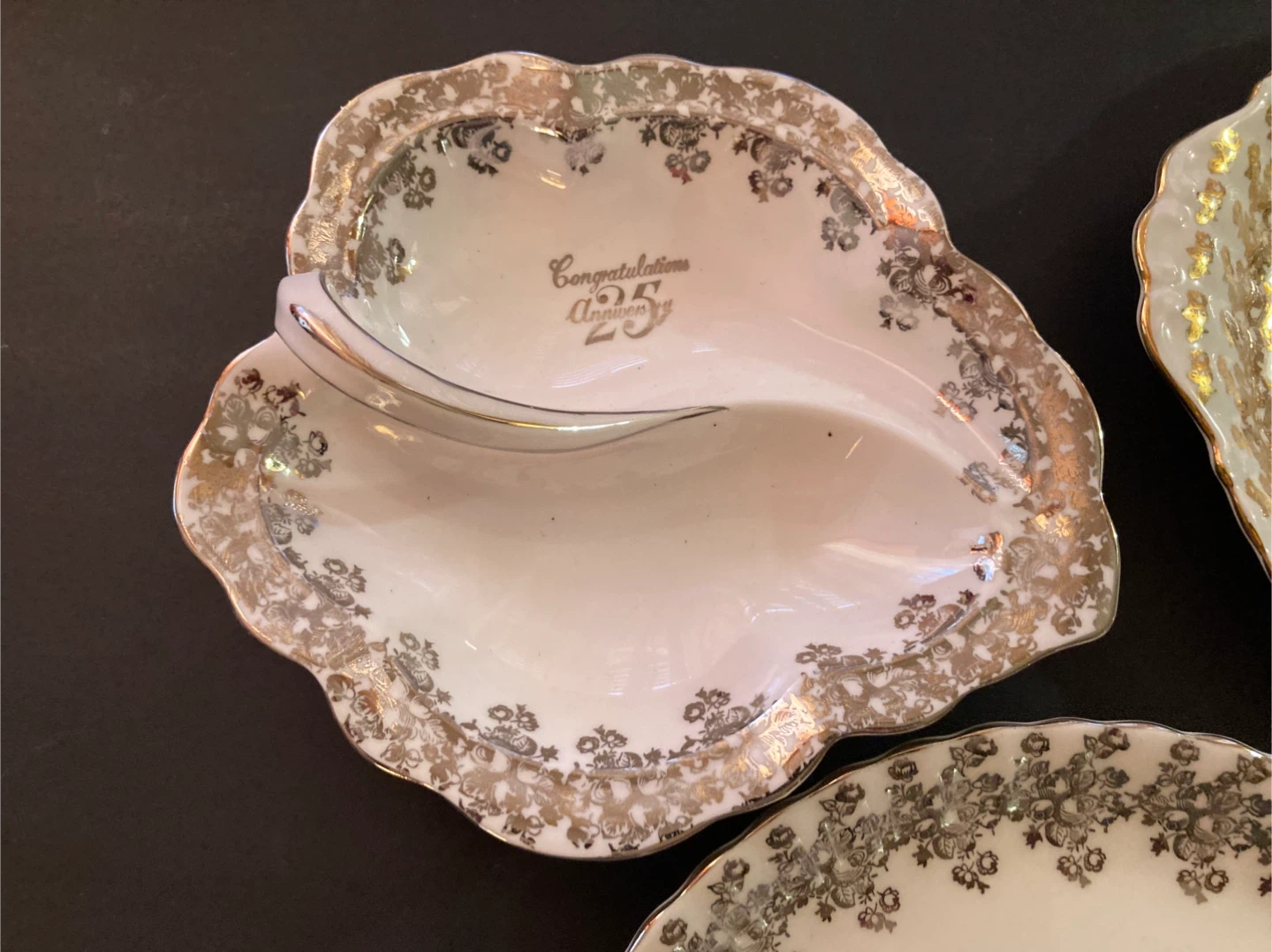 Royal Albert Vintage Anniversary Plates - photo 2