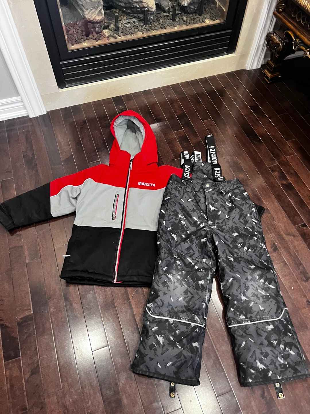 Kids' Snowsuit & Puffer Jacket Bundle - photo 5